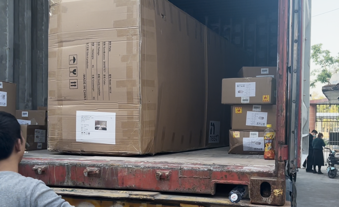 Loading cargo into container 2